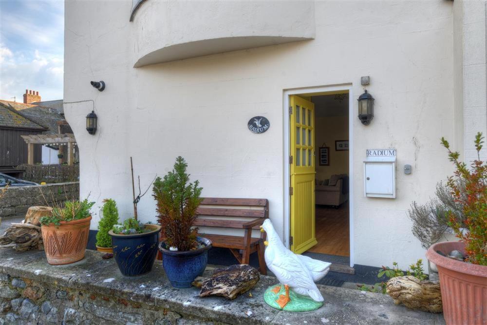 Radium Apartment Lyme Regis Bagian luar foto
